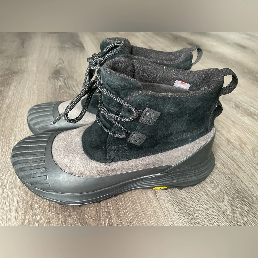 Merrell Kids Black and Gray Boots
